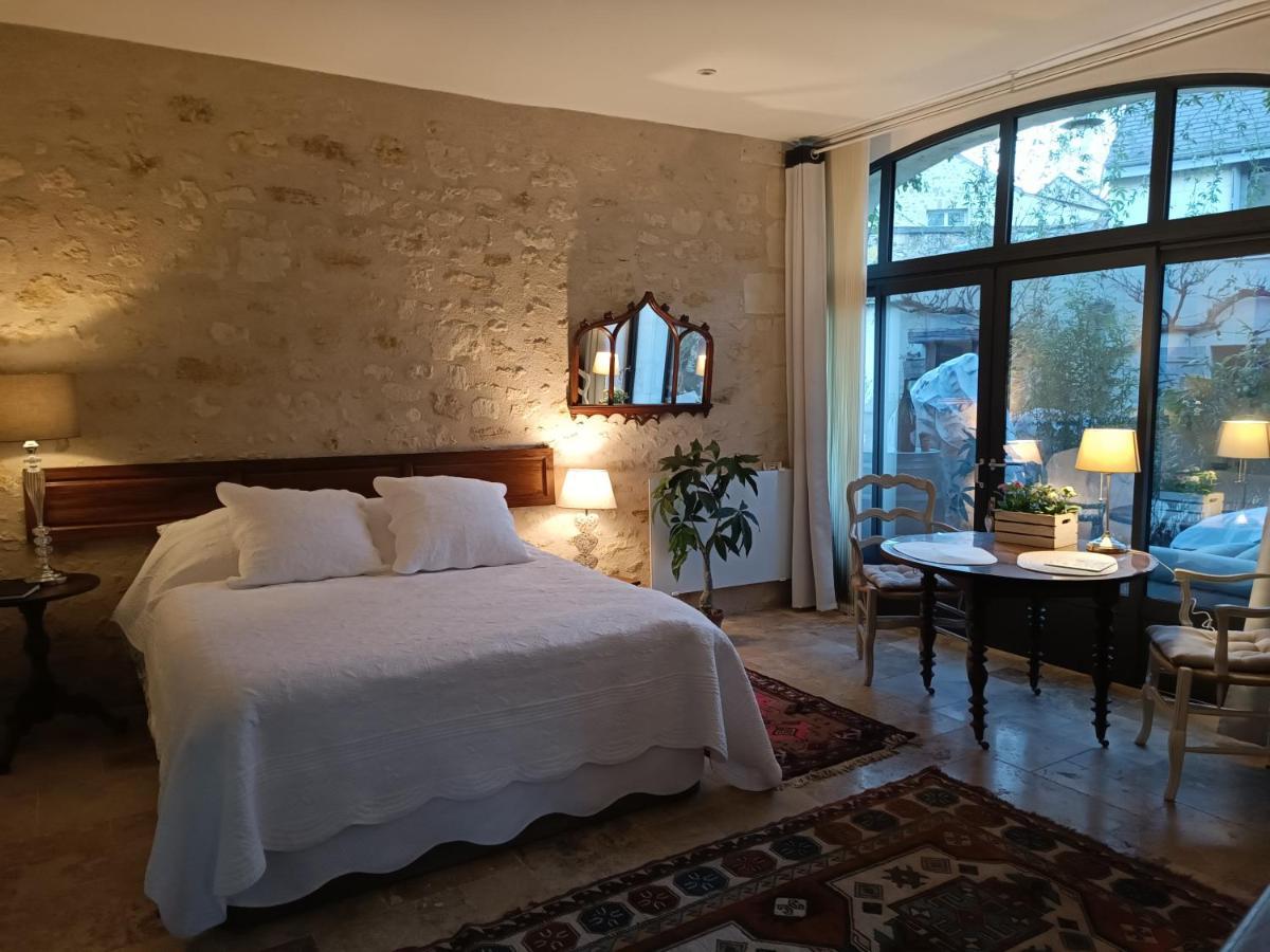 Gite La Comete Chinon Exterior photo